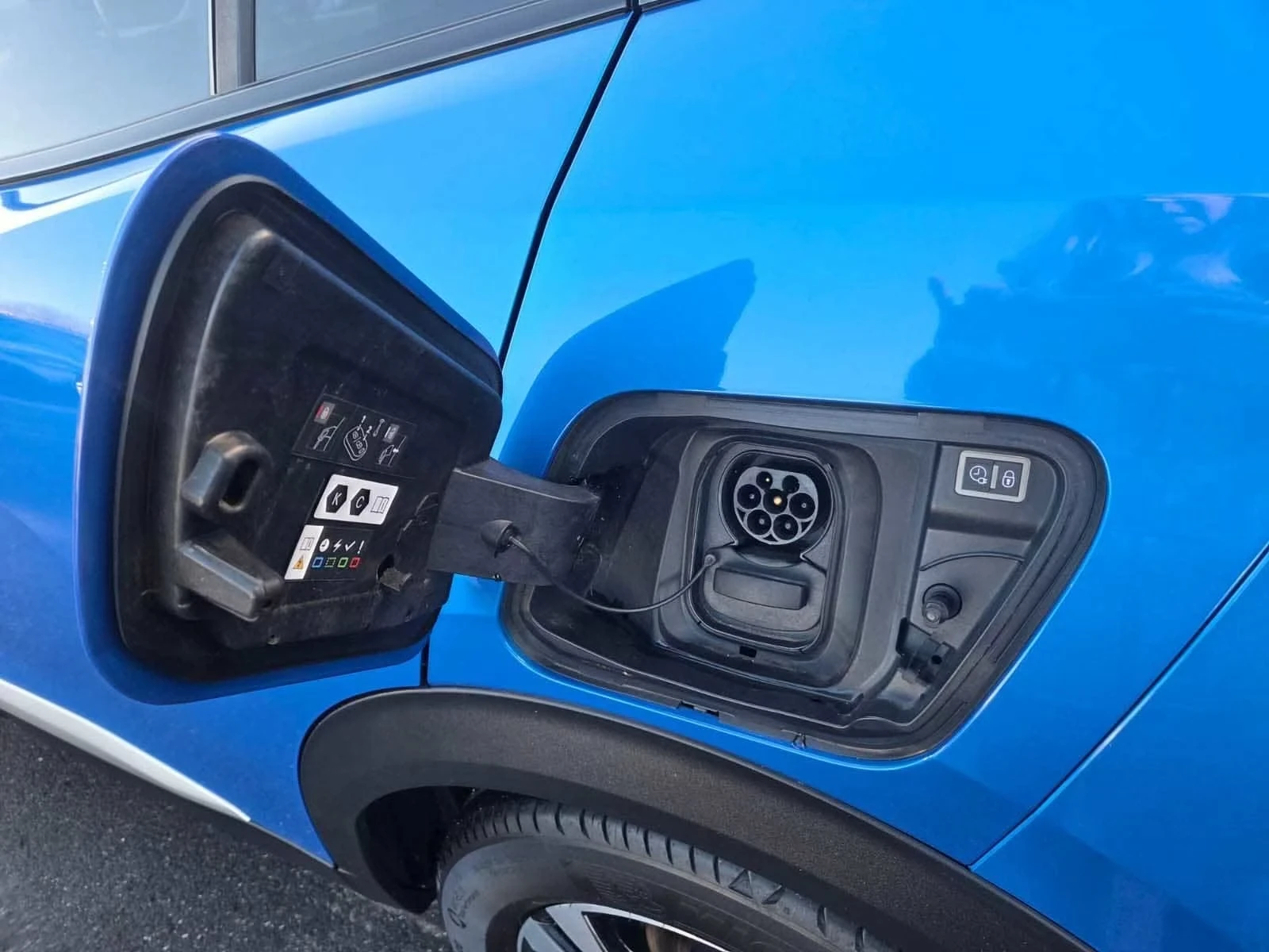 Peugeot 2008 GT Line 19000км 2022г - изображение 5