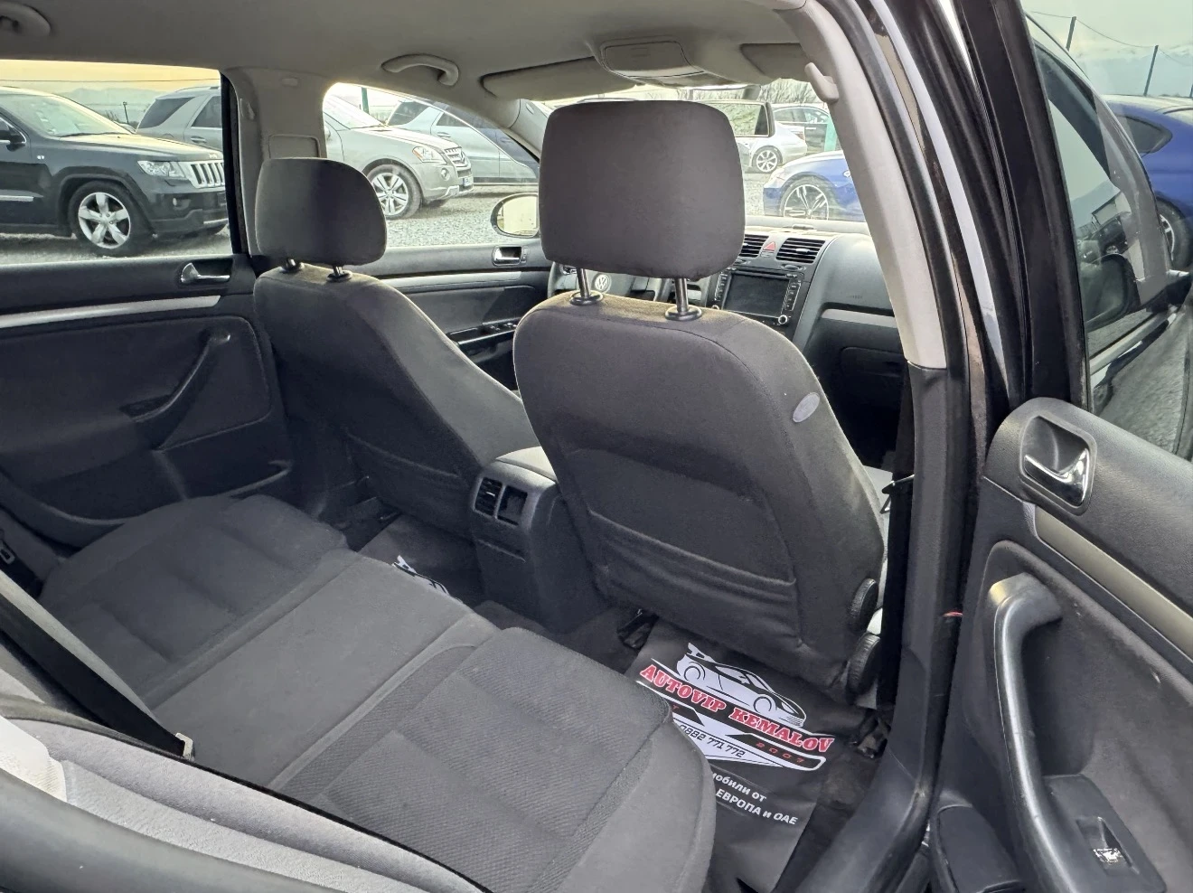 VW Golf * 1.9 TDI* , снимка 12 - Автомобили и джипове - 53771671