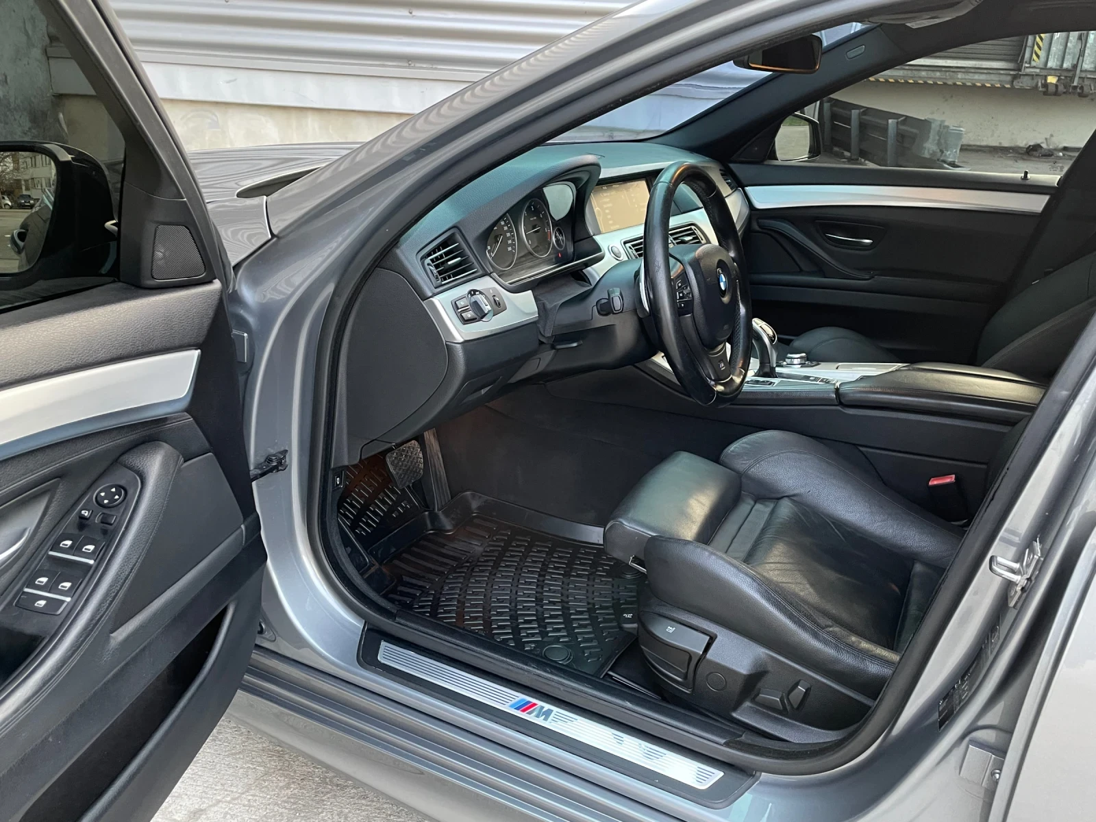 BMW 535 Full M-pack- 8ZF, снимка 9 - Автомобили и джипове - 54029187