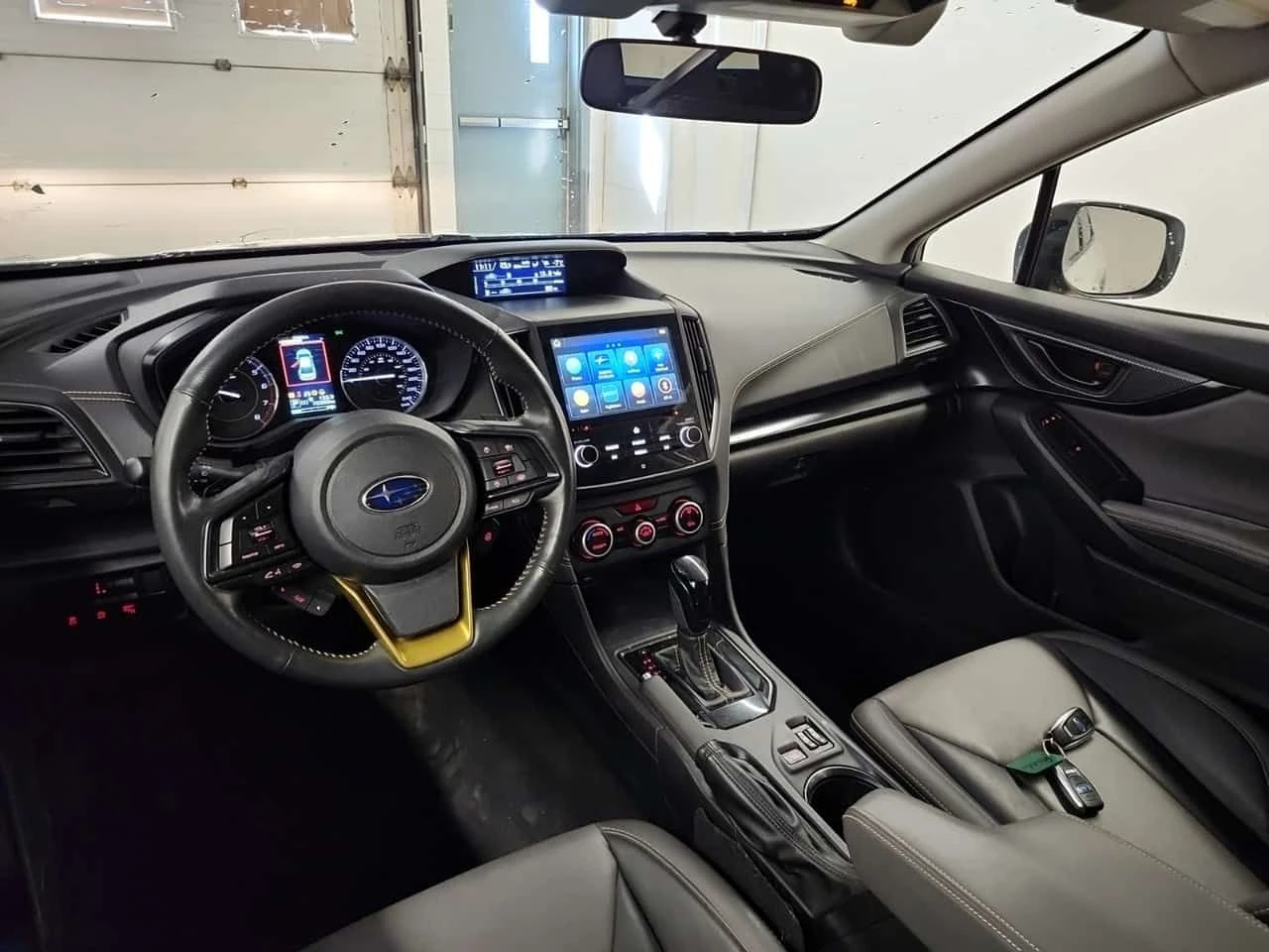 Subaru Crosstrek * SPORT* 360 КАМЕРА* ПОДГРЕВ* ДВА ЧИФТА ДЖАНТИ* , снимка 12 - Автомобили и джипове - 54033395