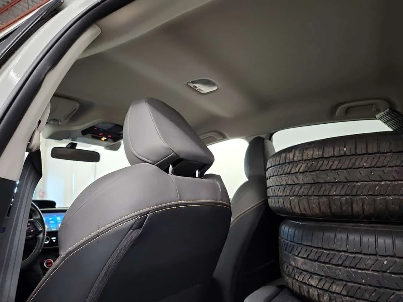 Subaru Crosstrek * SPORT* 360 КАМЕРА* ПОДГРЕВ* ДВА ЧИФТА ДЖАНТИ* , снимка 14 - Автомобили и джипове - 54033395