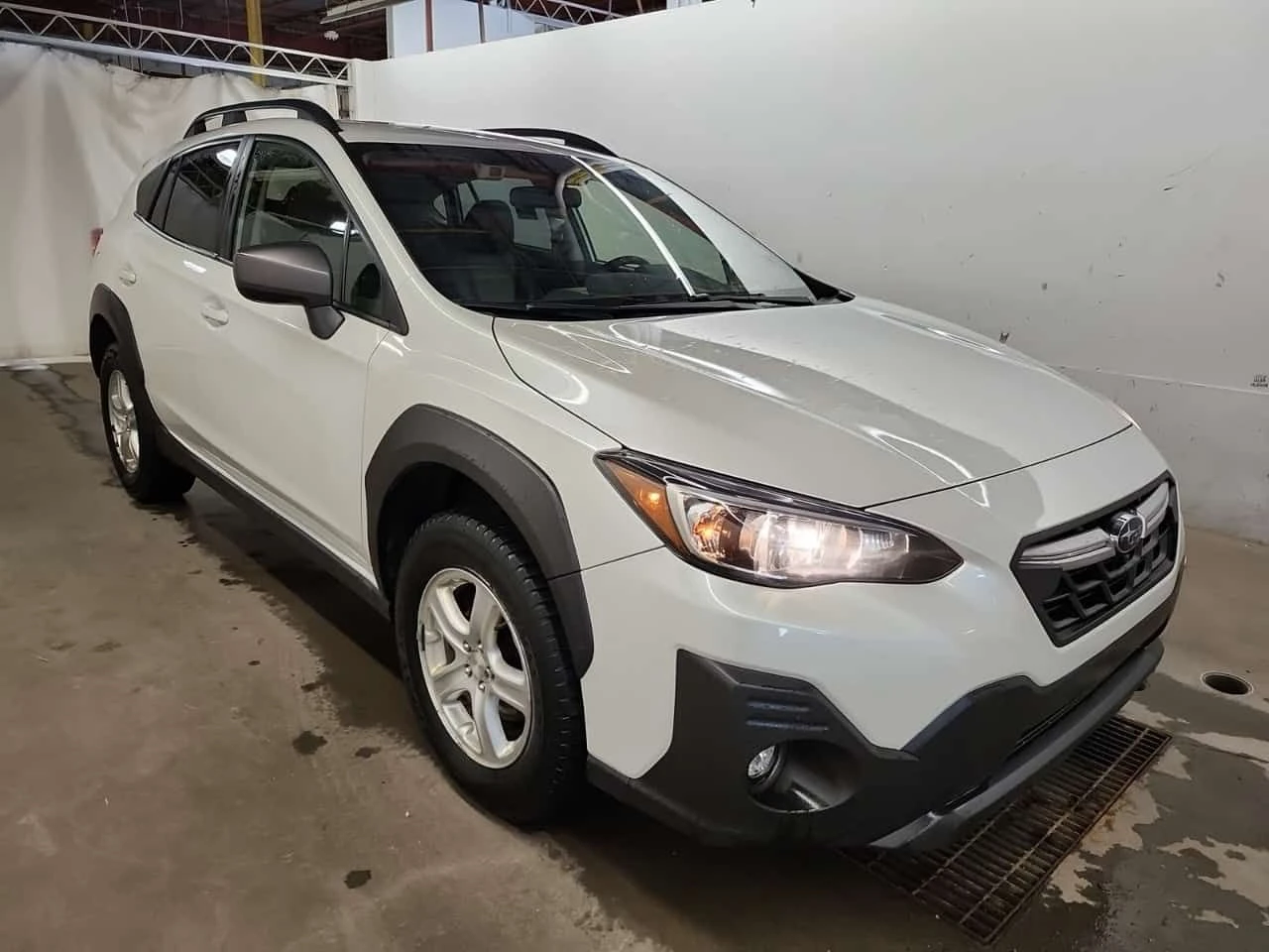 Subaru Crosstrek * SPORT* 360 КАМЕРА* ПОДГРЕВ* ДВА ЧИФТА ДЖАНТИ* , снимка 3 - Автомобили и джипове - 54033395