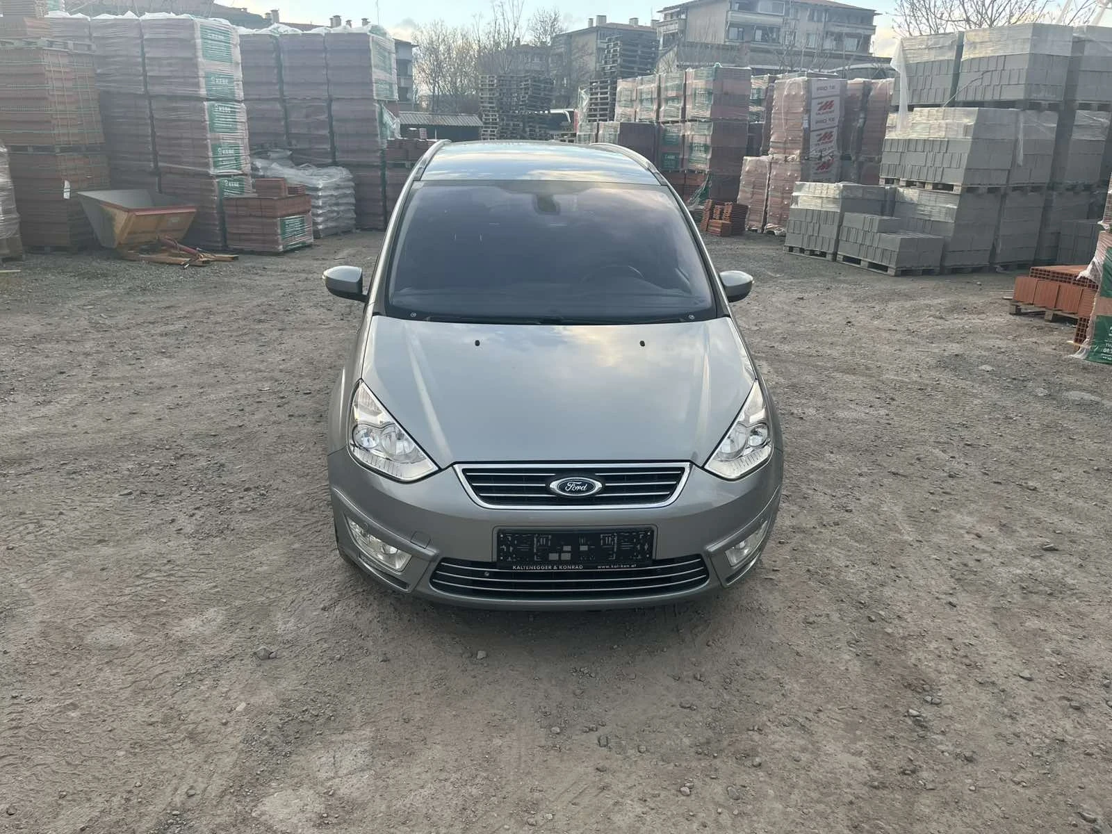 Ford Galaxy 2.0 tdci Titanium, снимка 3 - Автомобили и джипове - 54156205