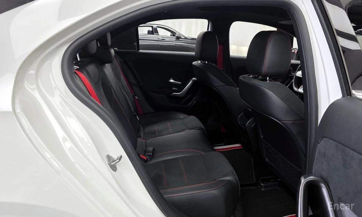 Mercedes-Benz A 35 AMG 4MATIC* DIGITAL* ���������* AMBIENT* KEYLESS*  | Mobile.bg � ����������� 15