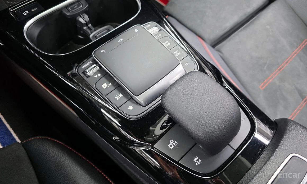 Mercedes-Benz A 35 AMG 4MATIC* DIGITAL* ���������* AMBIENT* KEYLESS*  | Mobile.bg � ����������� 13