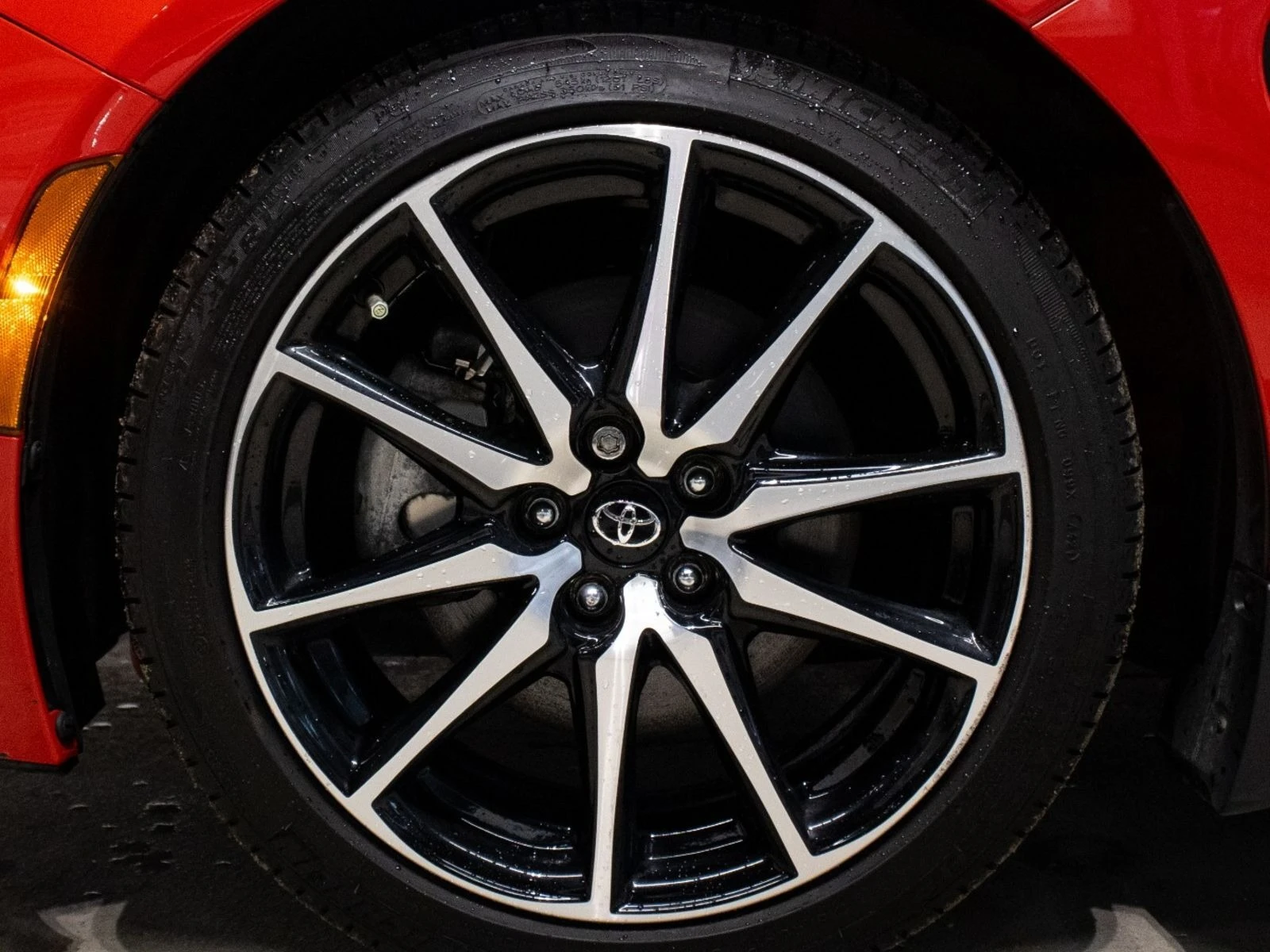 Toyota GR86 2.4 AUTO CAM PREMIUM AUDIO CARPLAY GR TRACK MODE, снимка 5 - Автомобили и джипове - 54216388