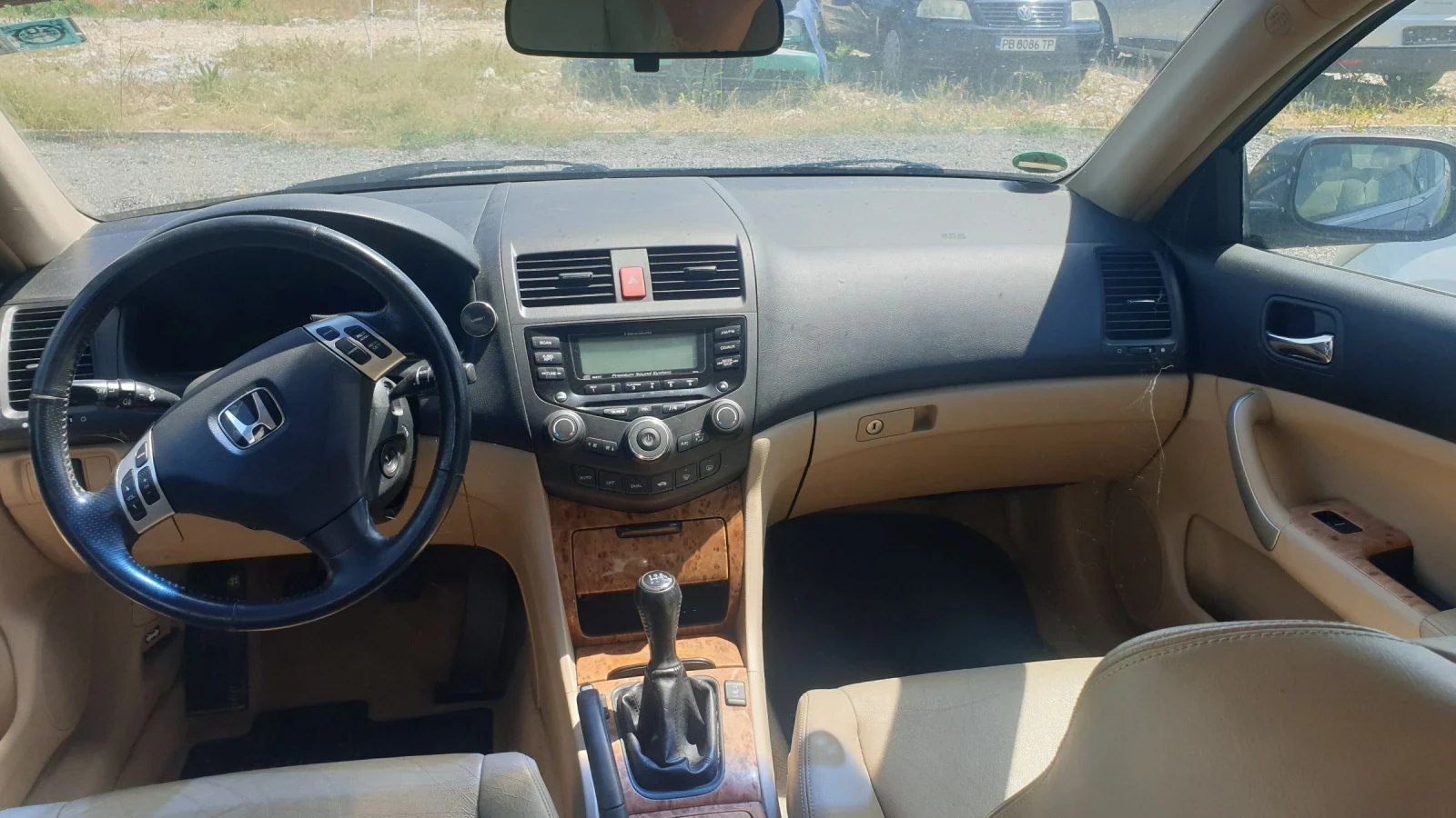 Honda Accord 2.2, снимка 6 - Автомобили и джипове - 54598860
