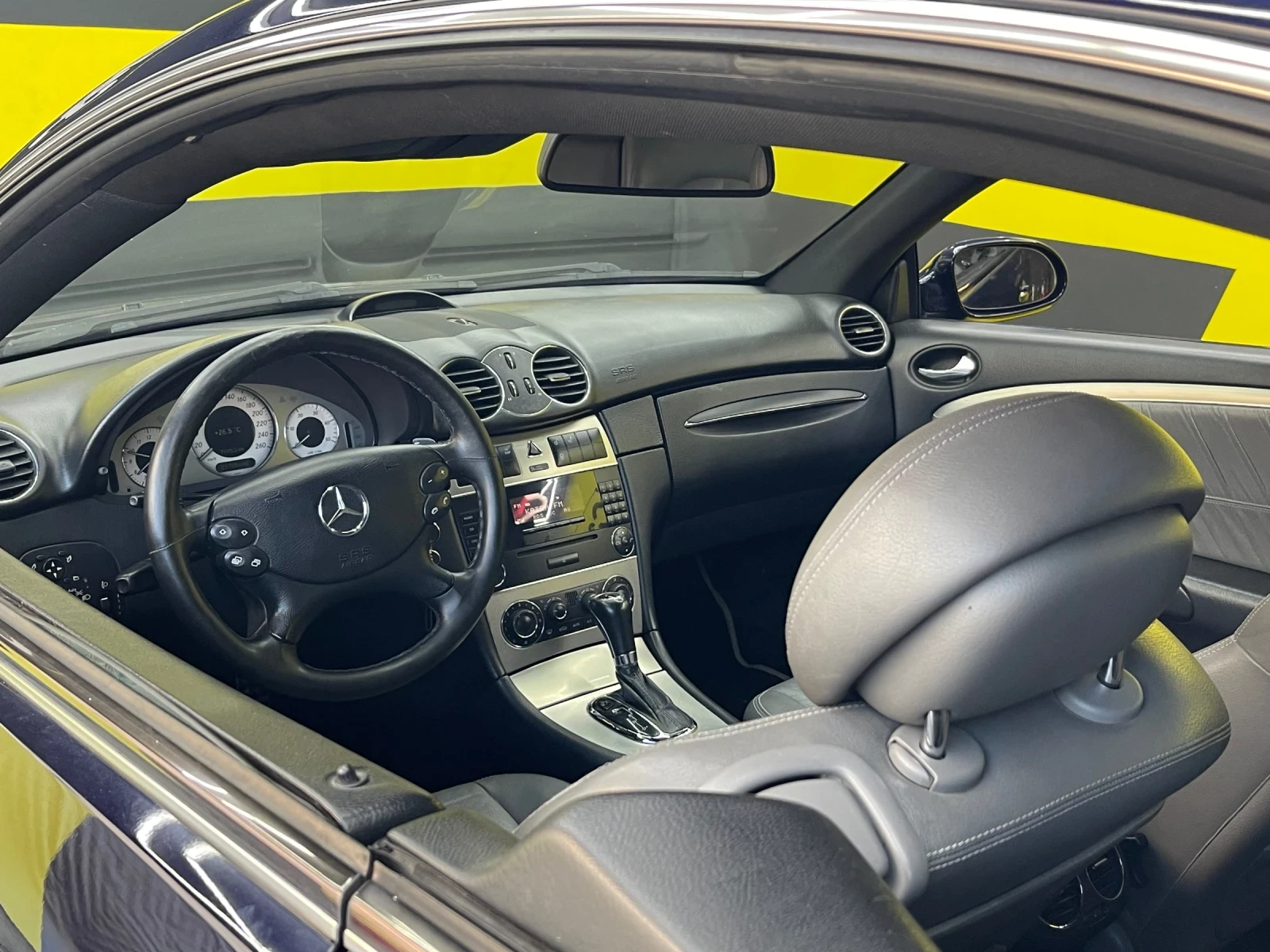 Mercedes-Benz CLK 320 CDI Avantgarde, снимка 8 - Автомобили и джипове - 54715864
