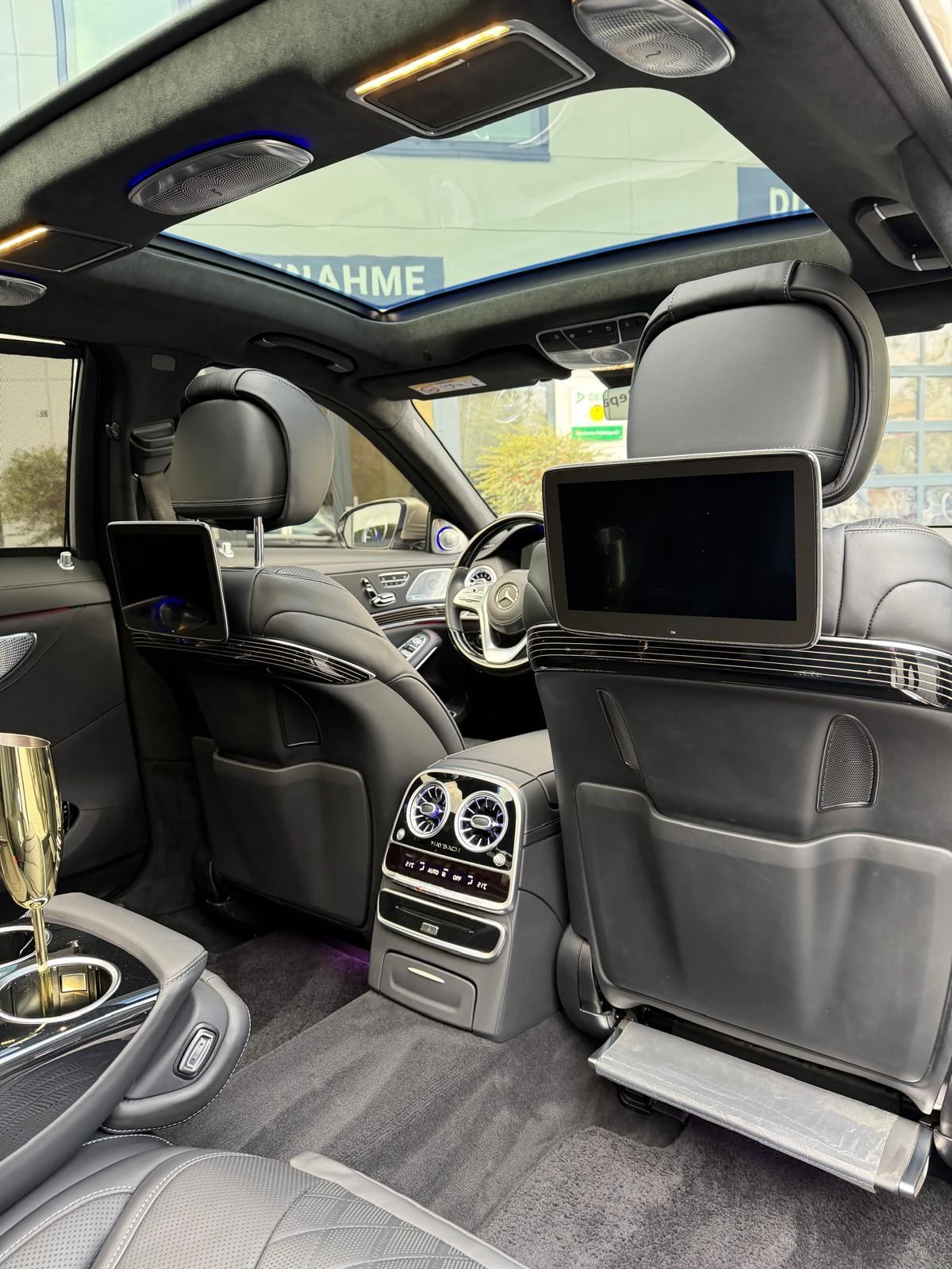Maybach 650 W222, снимка 10 - Автомобили и джипове - 54726975