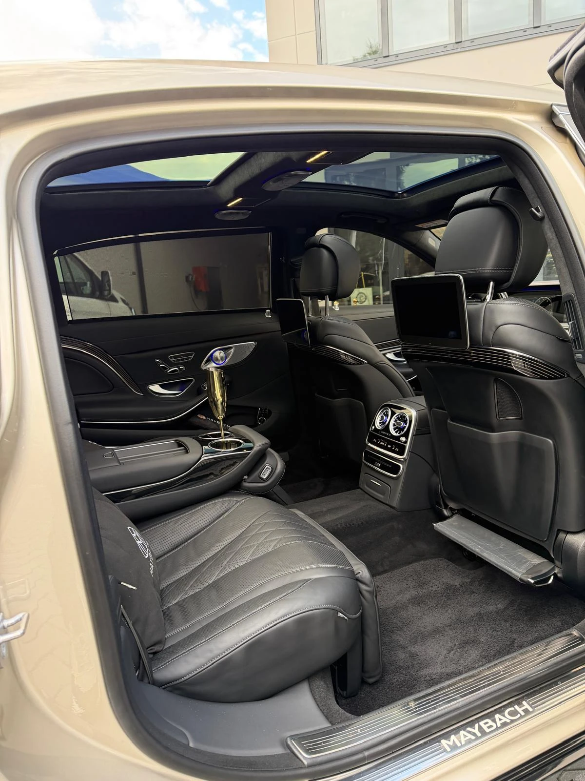 Maybach 650 W222, снимка 7 - Автомобили и джипове - 54726975