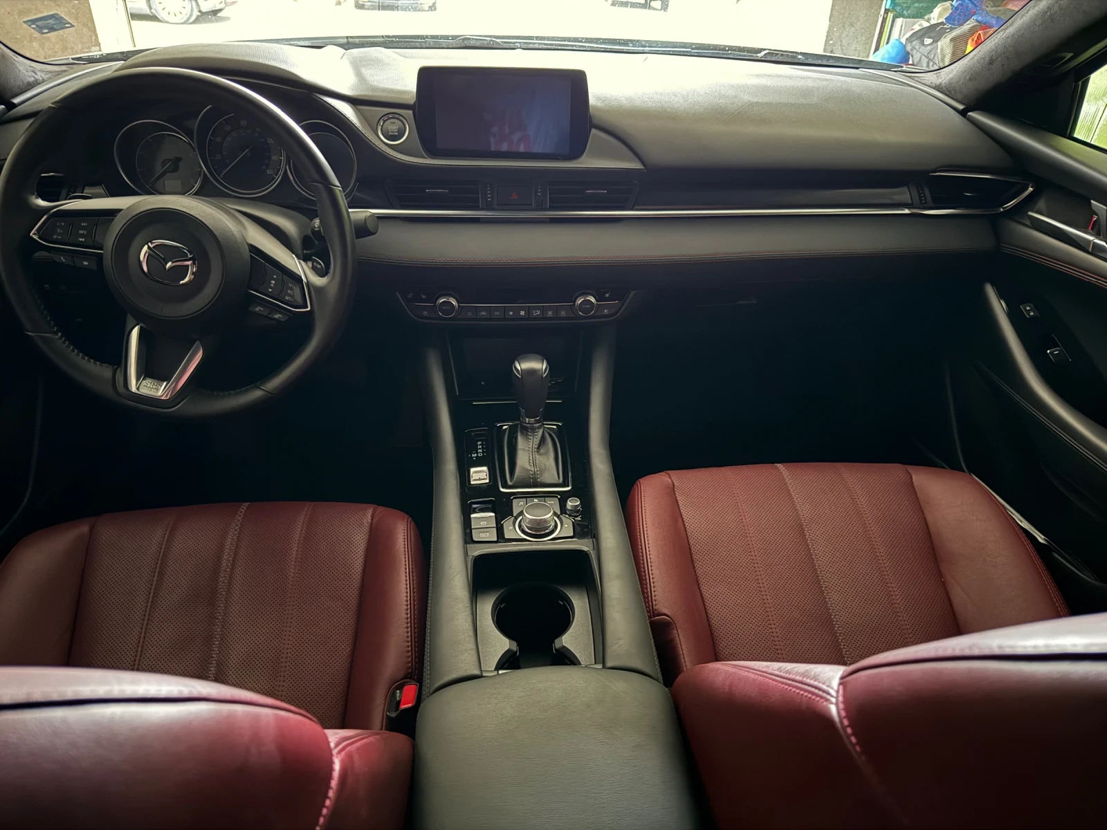 Mazda 6 2.5turbo/Carbon edition, снимка 15 - Автомобили и джипове - 55468746