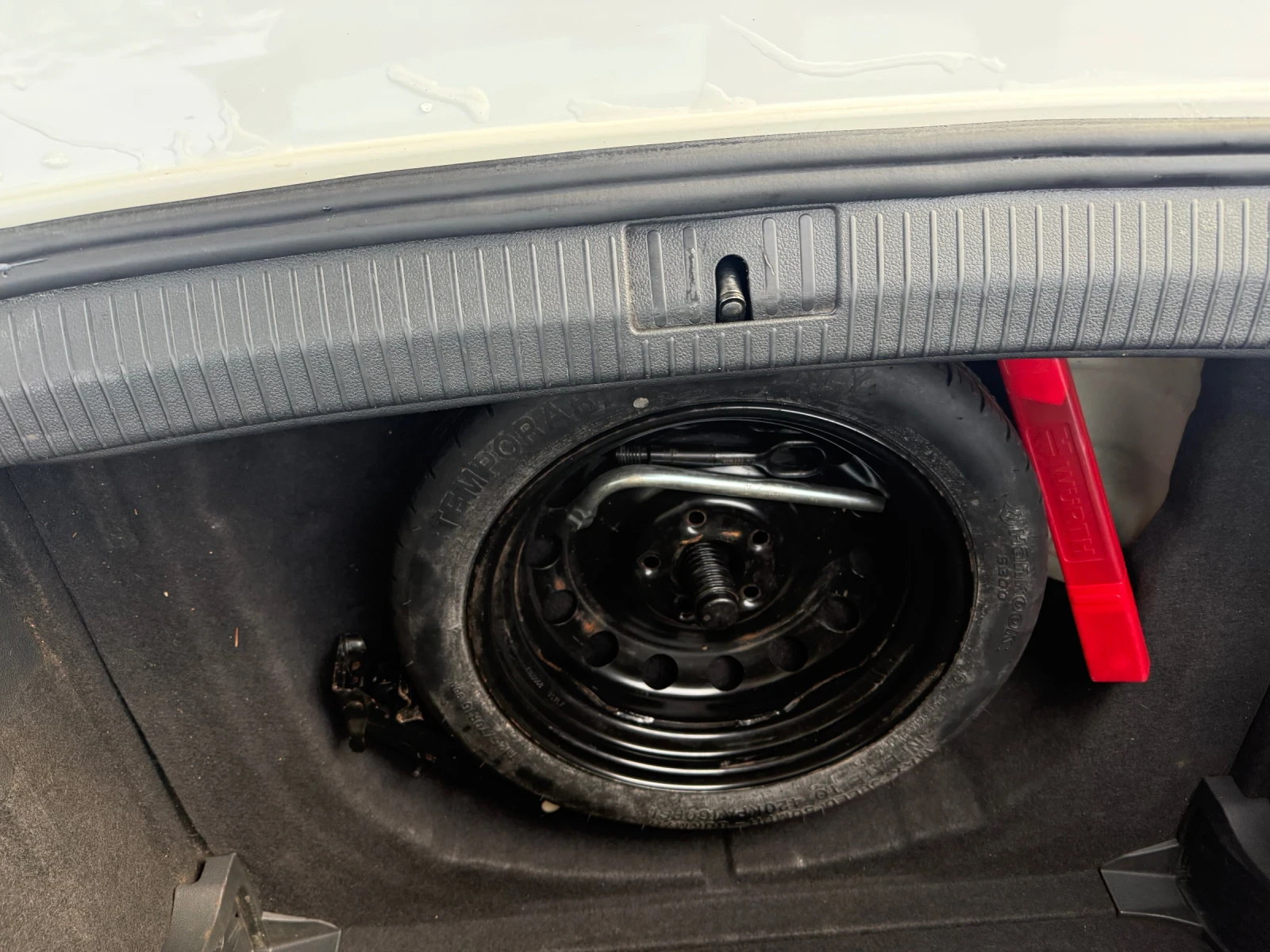 VW Sportsvan 1.6 Дизел, снимка 12 - Автомобили и джипове - 55435031