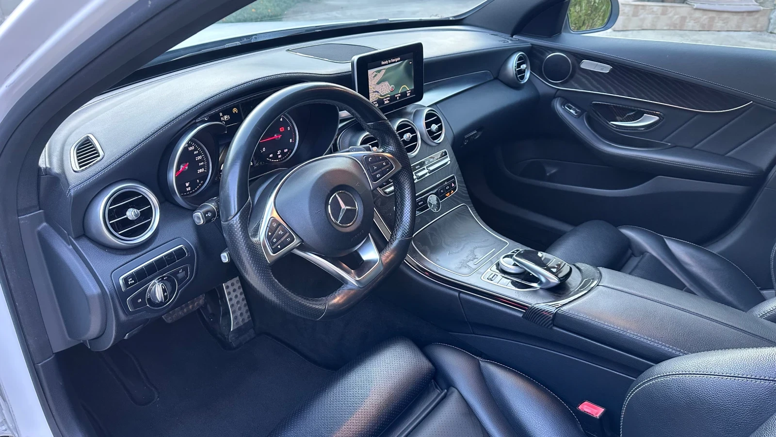 Mercedes-Benz C 220 C250 AMG line Лизинг, снимка 7 - Автомобили и джипове - 55494416