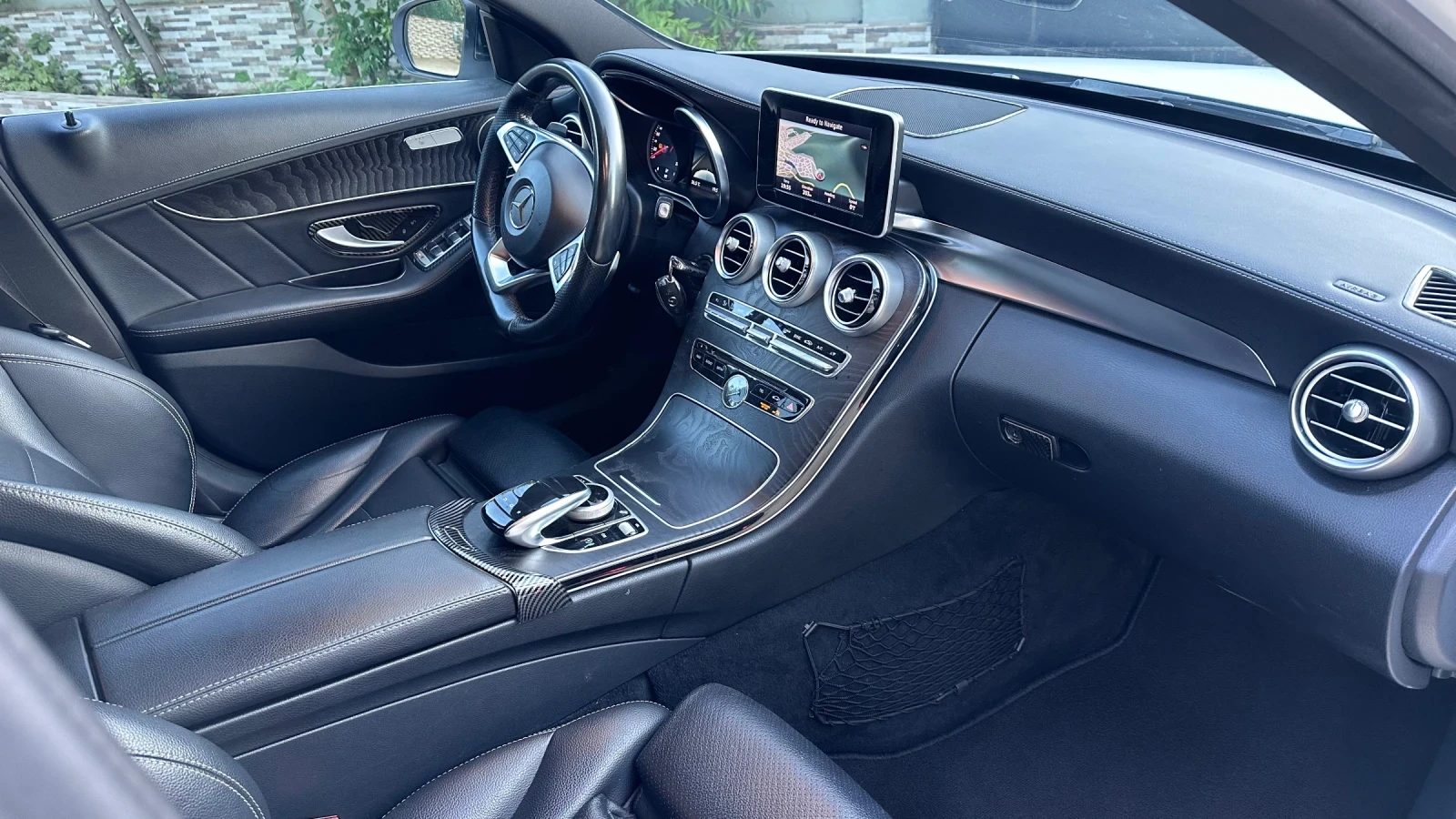 Mercedes-Benz C 220 C250 AMG line Лизинг, снимка 9 - Автомобили и джипове - 55494416