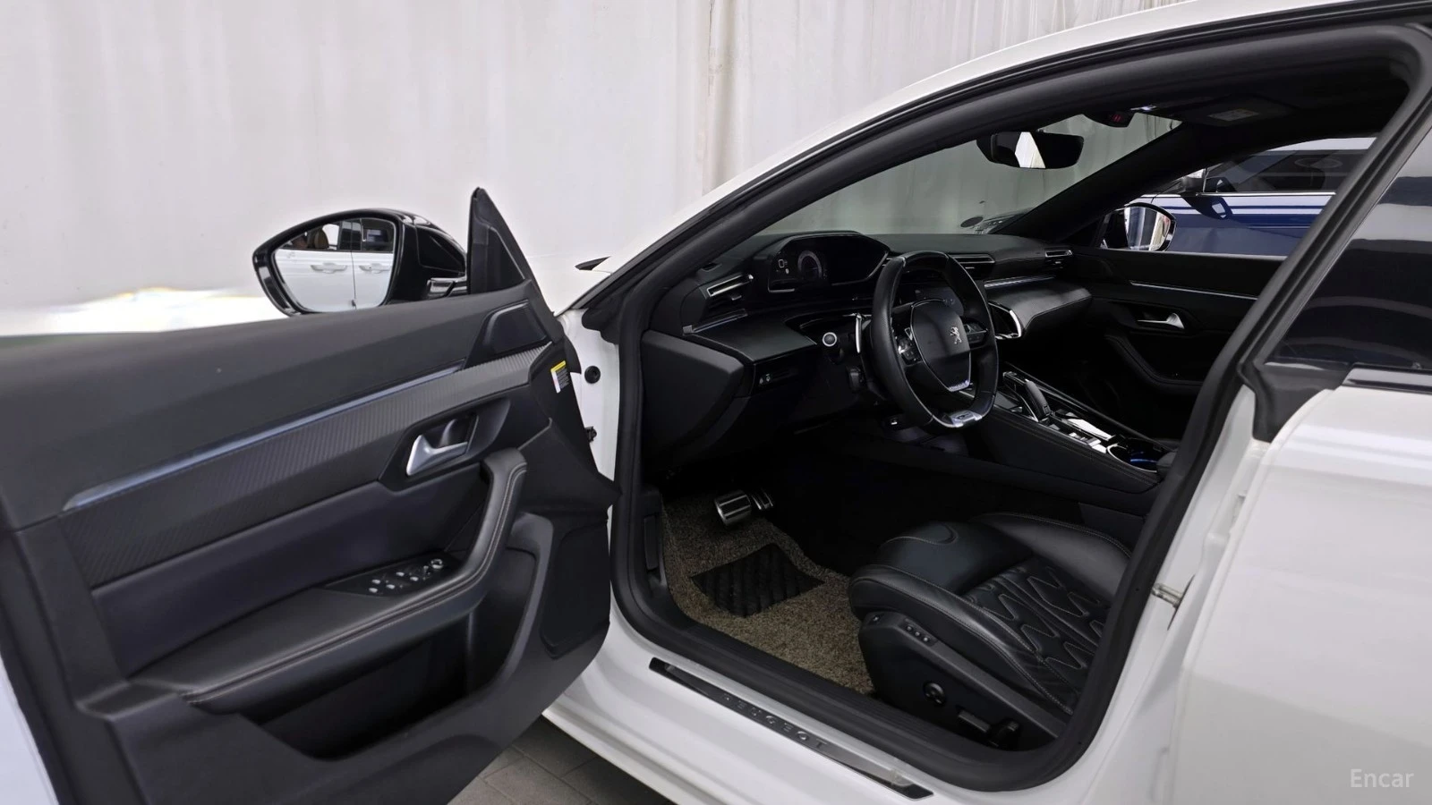 Peugeot 508 2.0 BlueHDi GT Line* КОЖА* ПАНО* МАСАЖИ, снимка 8 - Автомобили и джипове - 55606852