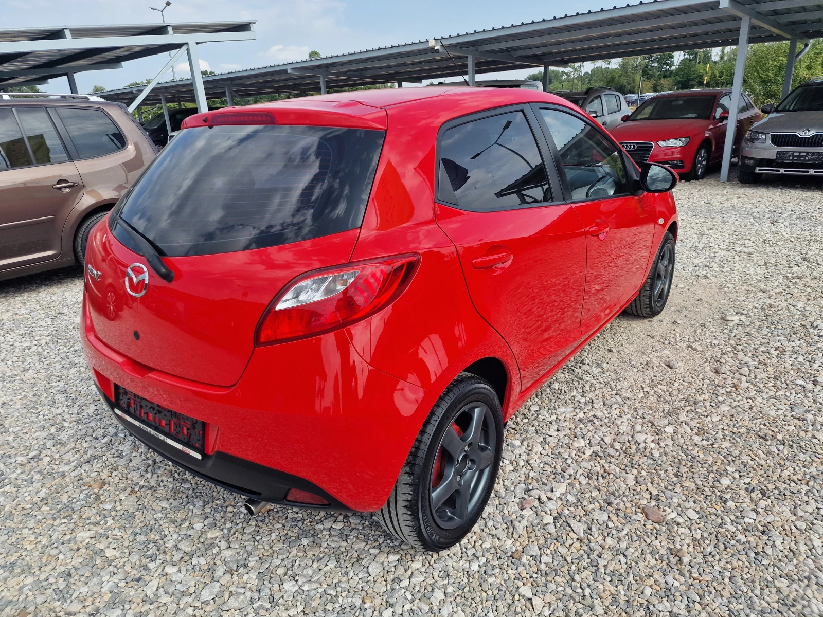Mazda 2 1.4 БЕНЗИН ! ! РЕАЛНИ КИЛОМЕТРИ, снимка 6 - Автомобили и джипове - 55625919