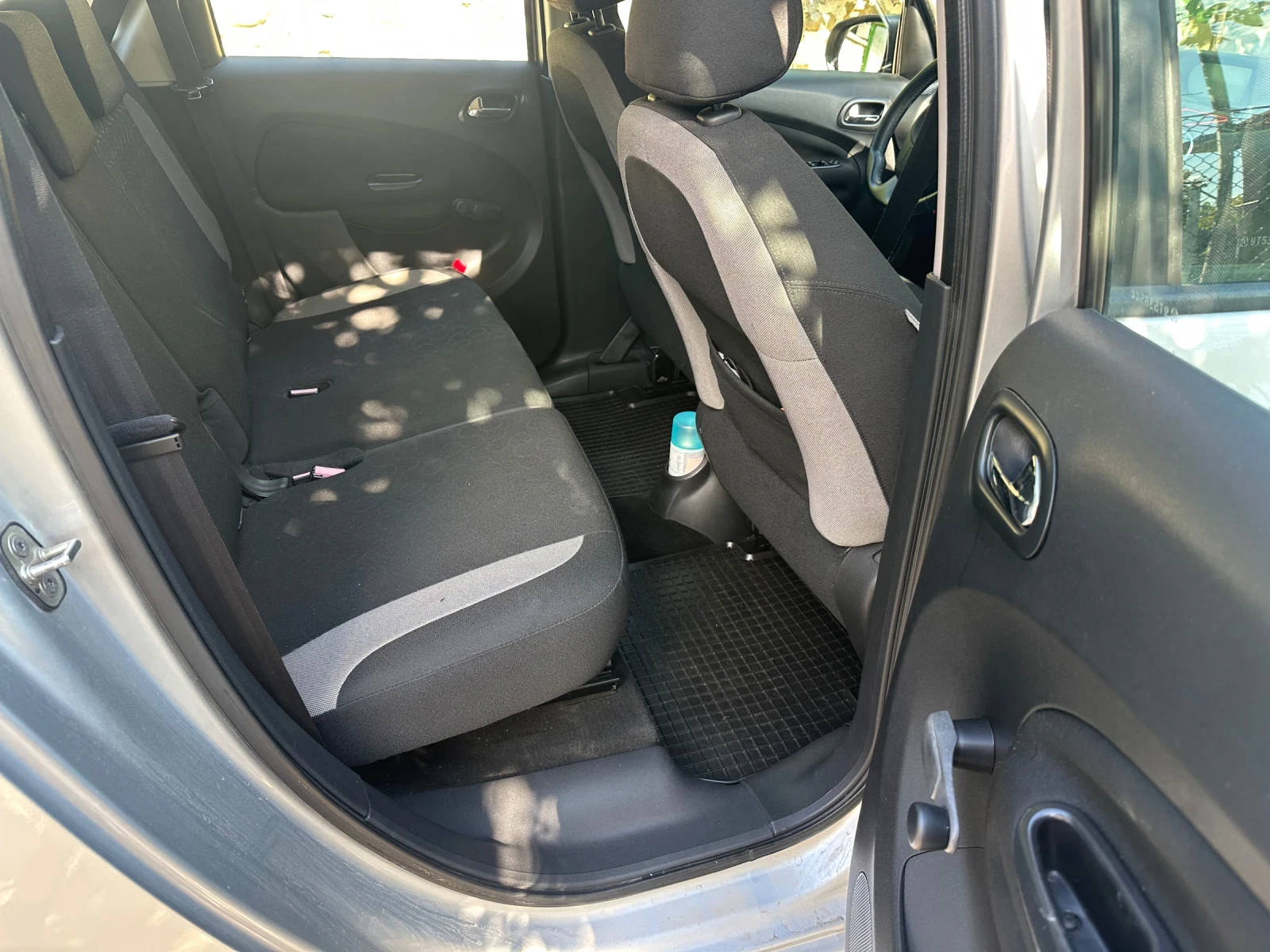 Citroen C3 Picasso, снимка 9 - Автомобили и джипове - 56081578
