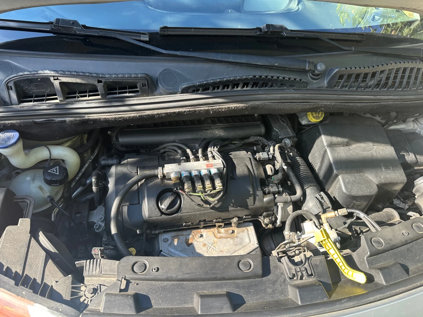 Citroen C3 Picasso, снимка 11 - Автомобили и джипове - 56081578