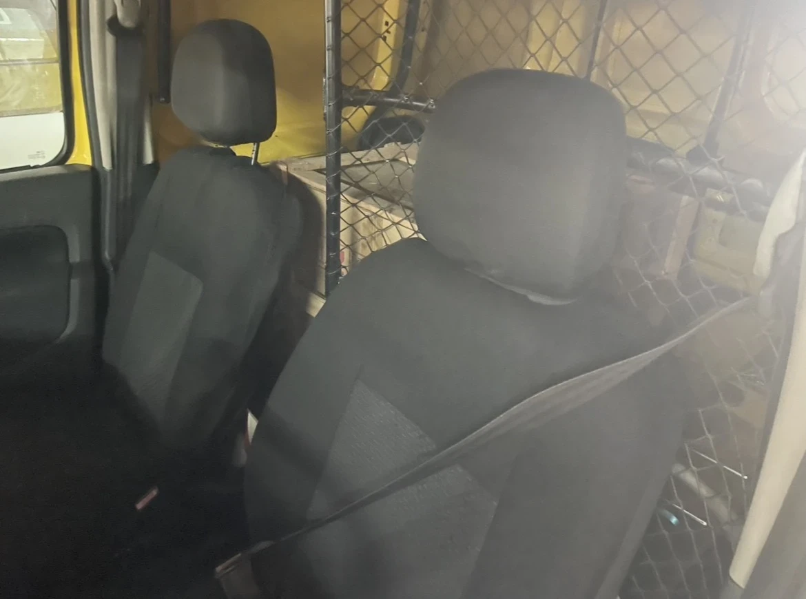 Renault Kangoo, снимка 3 - Автомобили и джипове - 56085991