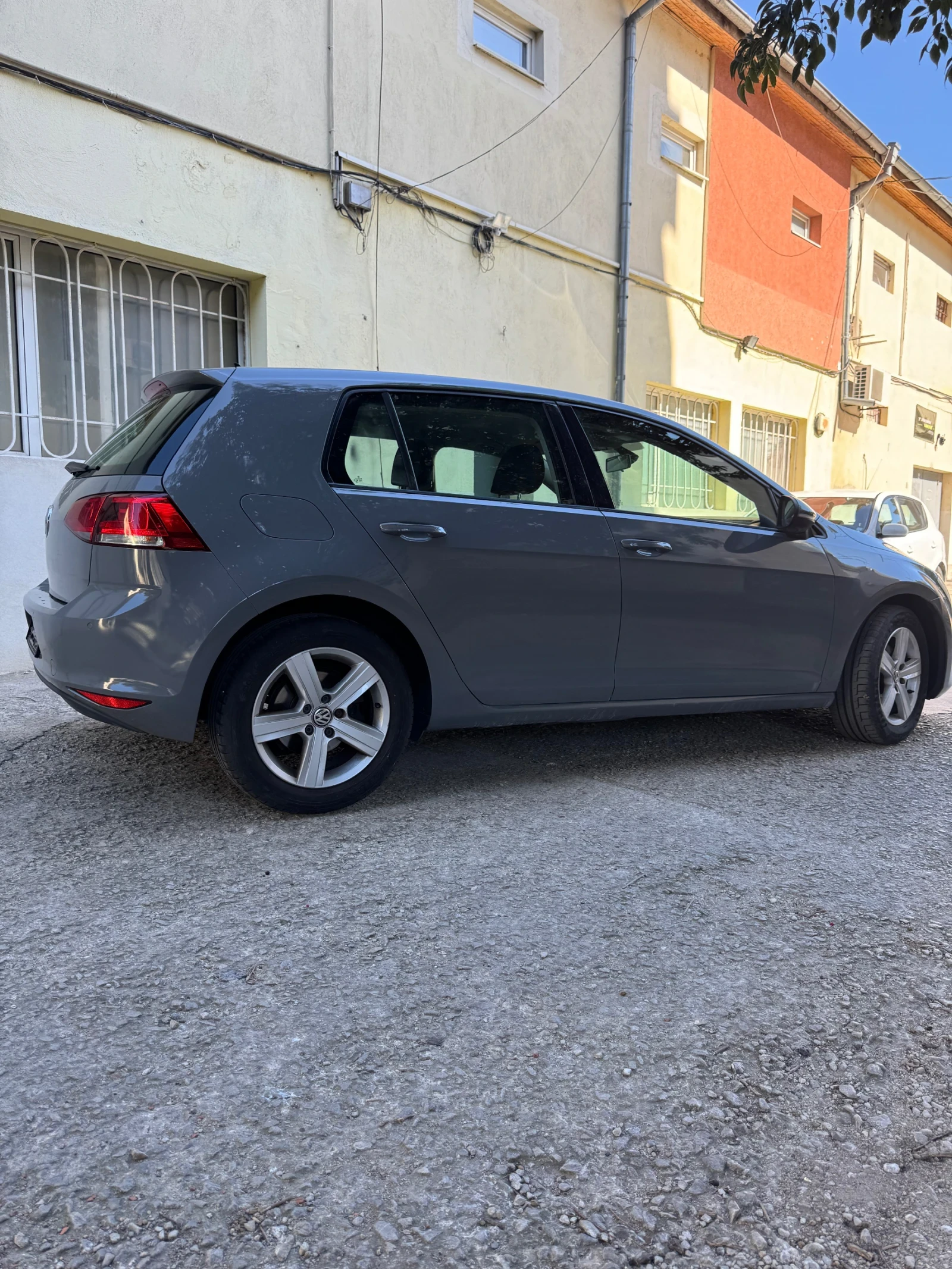 VW Golf 2000 TDI DSG, снимка 7 - Автомобили и джипове - 56345540
