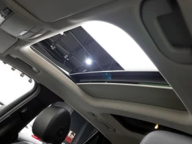 Mercedes-Benz GLC 220 D 4Matic Premium, снимка 17