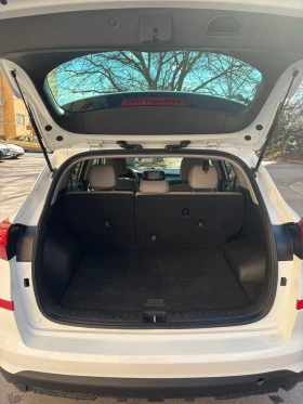 Hyundai Tucson 2.0 GDI AWD Автоматик, снимка 9