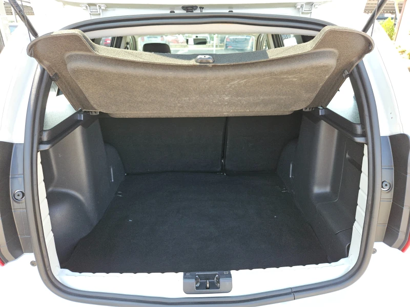 Dacia Duster 1.5DCI/BLACK FRIDAY/NAVI/БЛУТУТ/EURO 5B/ТОП, снимка 4 - Автомобили и джипове - 51297080