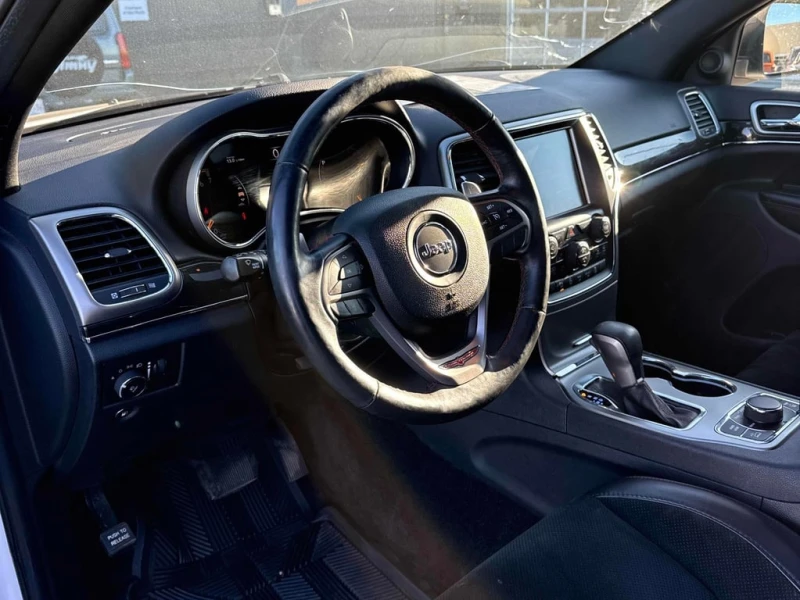 Jeep Grand cherokee 2017 TRAILHAWK * БЕЗ ПЪРВОНАЧАЛНА ВНОСКА* , снимка 7 - Автомобили и джипове - 52979615