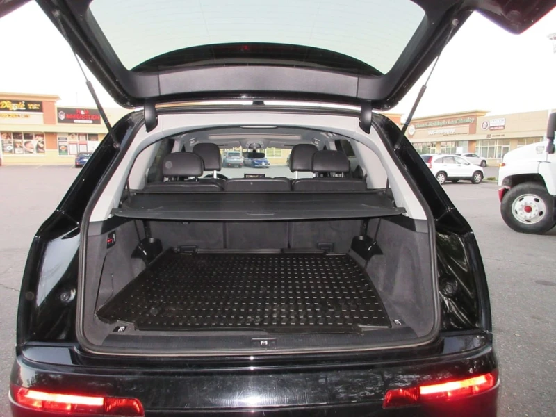 Audi Q7 * quattro Premium * CARFAX * ЦЕНА ДО БГ, снимка 8 - Автомобили и джипове - 53110053