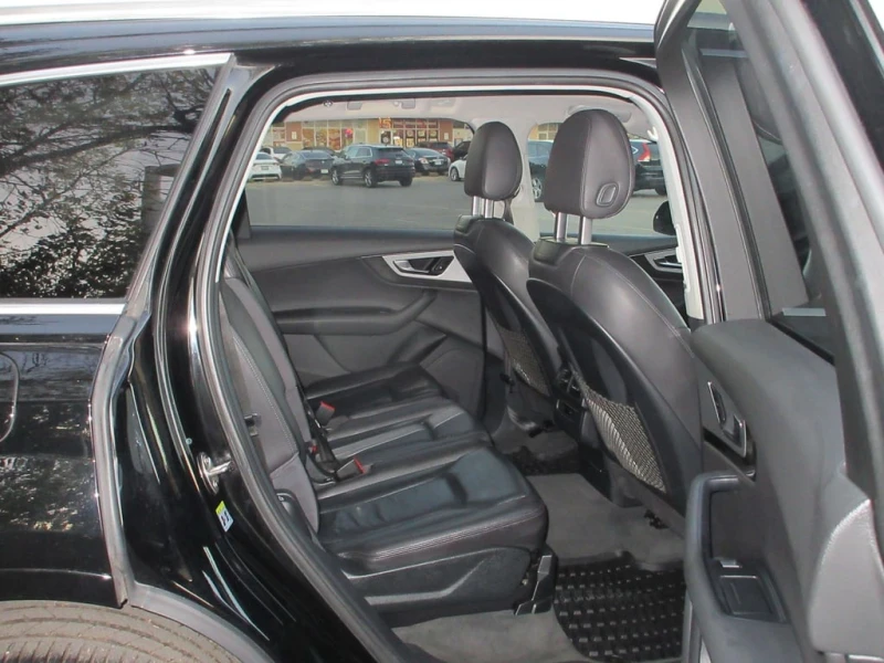 Audi Q7 * quattro Premium * CARFAX * ЦЕНА ДО БГ, снимка 15 - Автомобили и джипове - 53110053