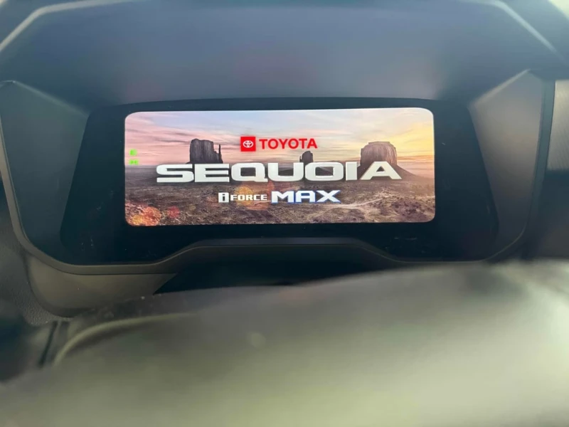 Toyota Sequoia LIMITED / CARFAX /360/DIS/PANO/NAVI/ОБДУХВАНЕ, снимка 6 - Автомобили и джипове - 53455330