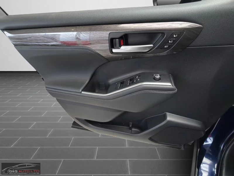 Toyota Highlander LUXURY/2.5HEV/247HP/7S/360/HUD/CAM/ACC/CPLAY/783g, снимка 13 - Автомобили и джипове - 53495504