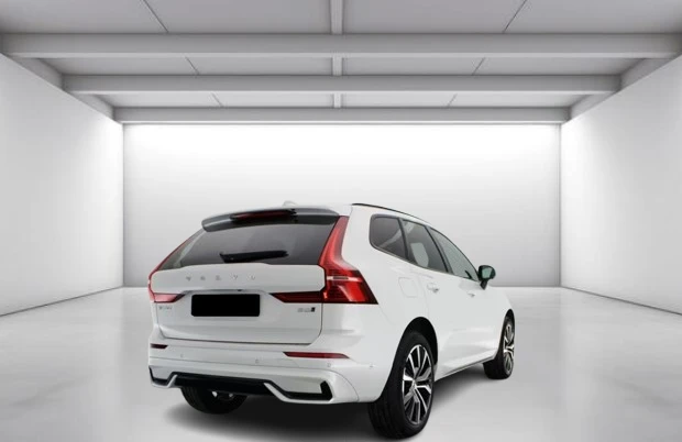 Volvo XC60 B5 AWD = Ultra Dark = Гаранция, снимка 3 - Автомобили и джипове - 55099690
