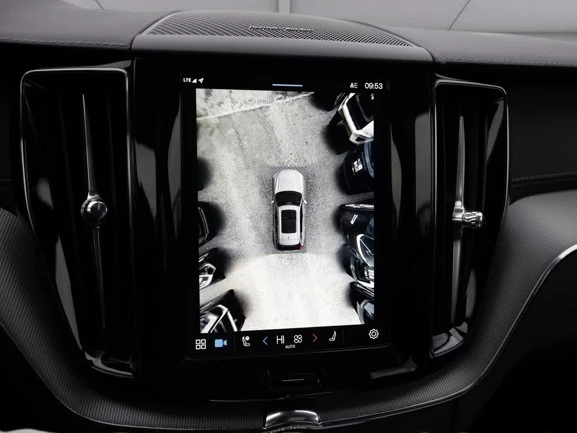 Volvo XC60 B5 AWD = Ultra Dark = Гаранция, снимка 8 - Автомобили и джипове - 55099690