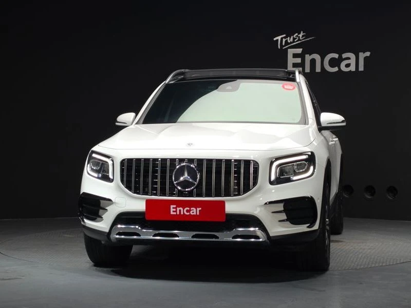 Mercedes-Benz GLB GLB220| 190к.с.| ВКЛ.ТЕХНОТЕСТ, снимка 3 - Автомобили и джипове - 55701489