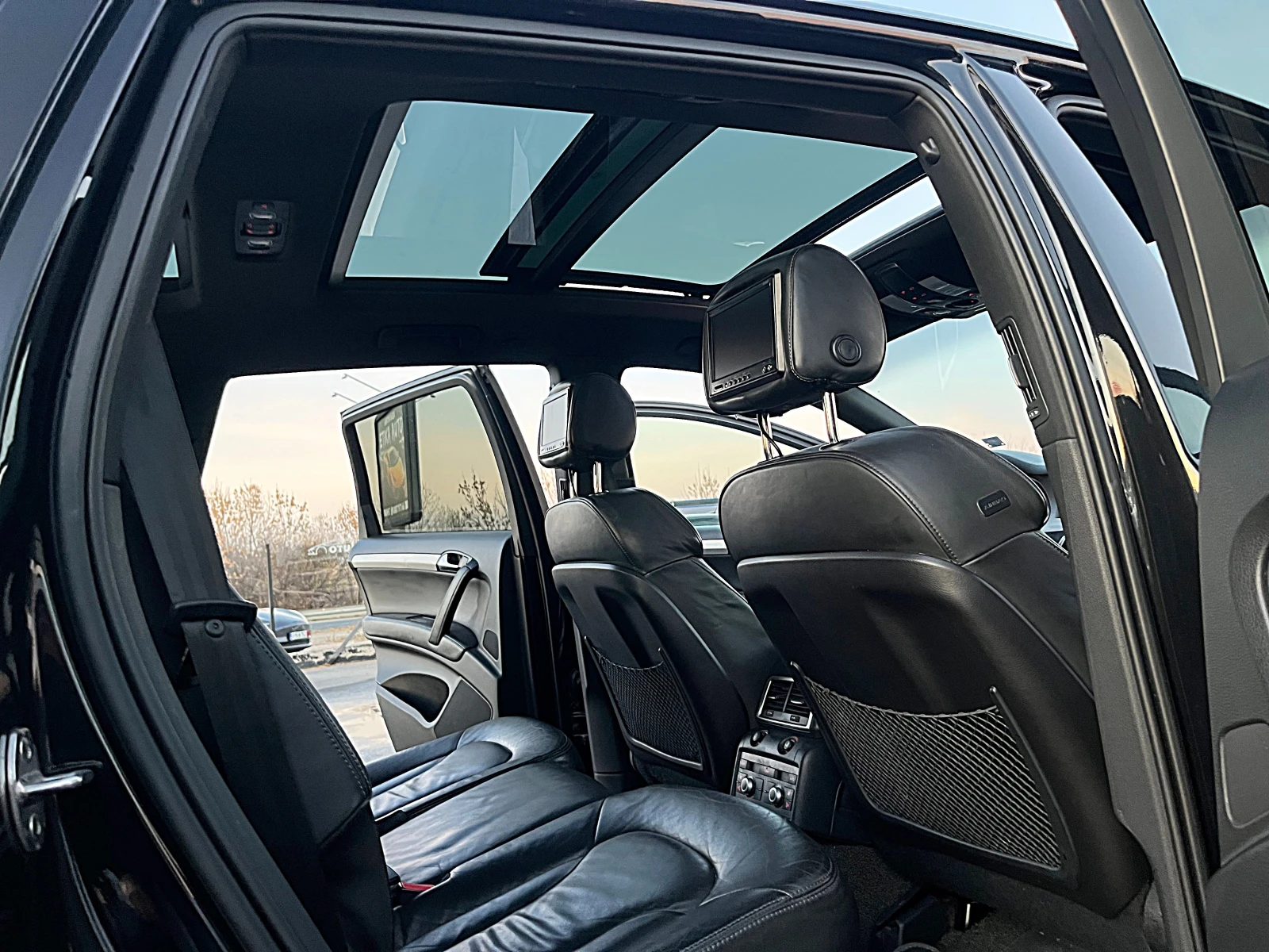 Audi Q7 Sline-PANORAMA-BIXENON-MONITORI-DVD-ALKANTAR-FULL! | Mobile.bg   14