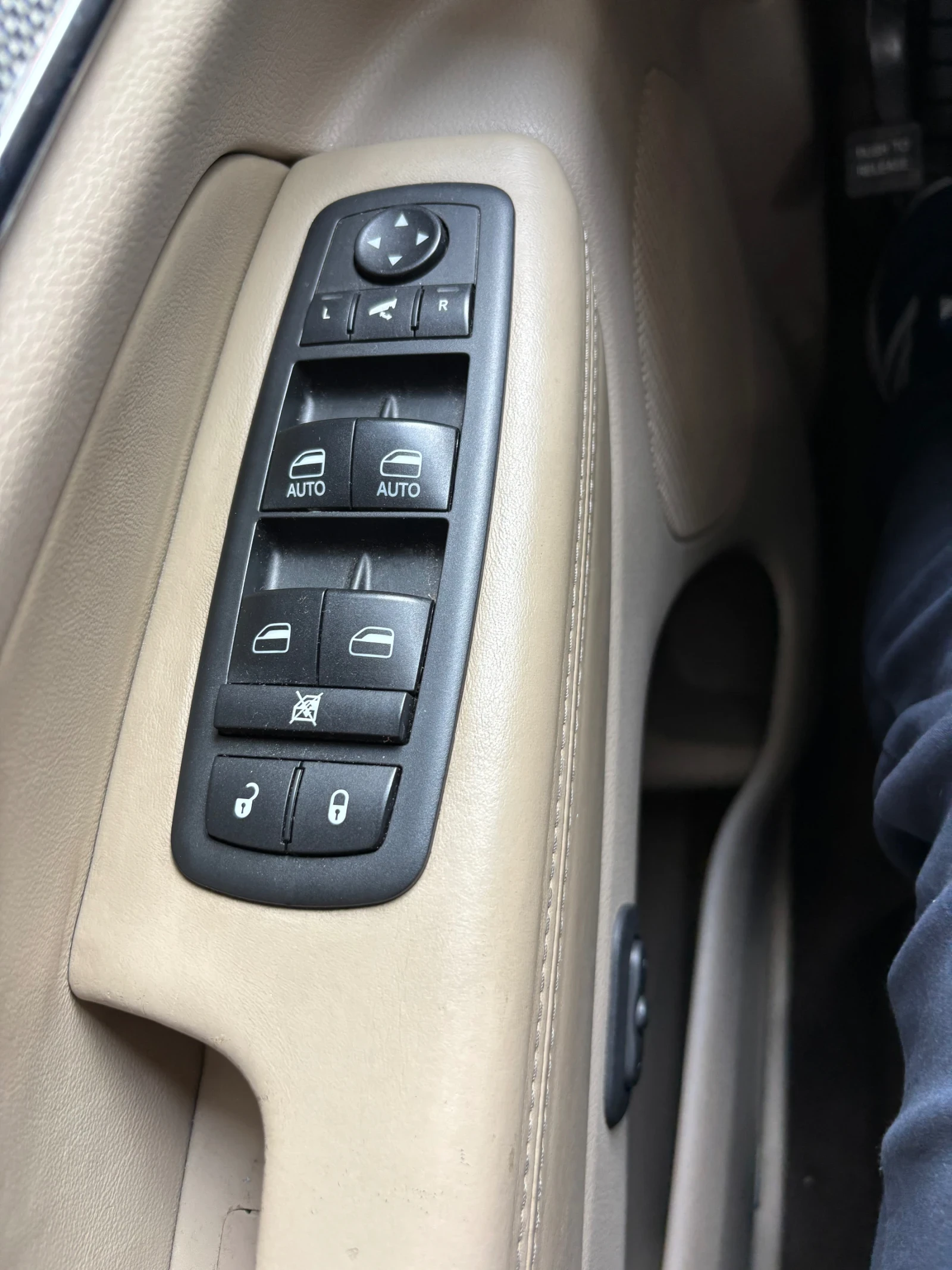 Jeep Grand cherokee 3.0CRD OVERLAND - изображение 8