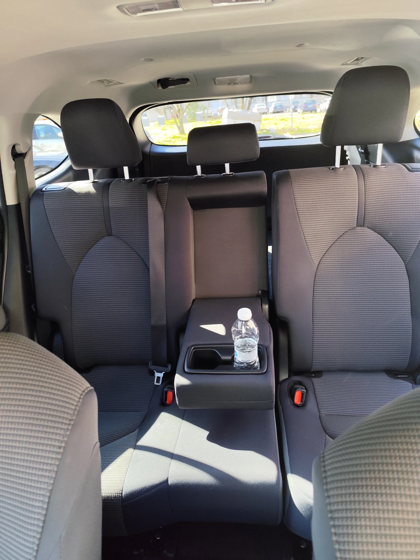 Toyota Highlander, снимка 6 - Автомобили и джипове - 54646366