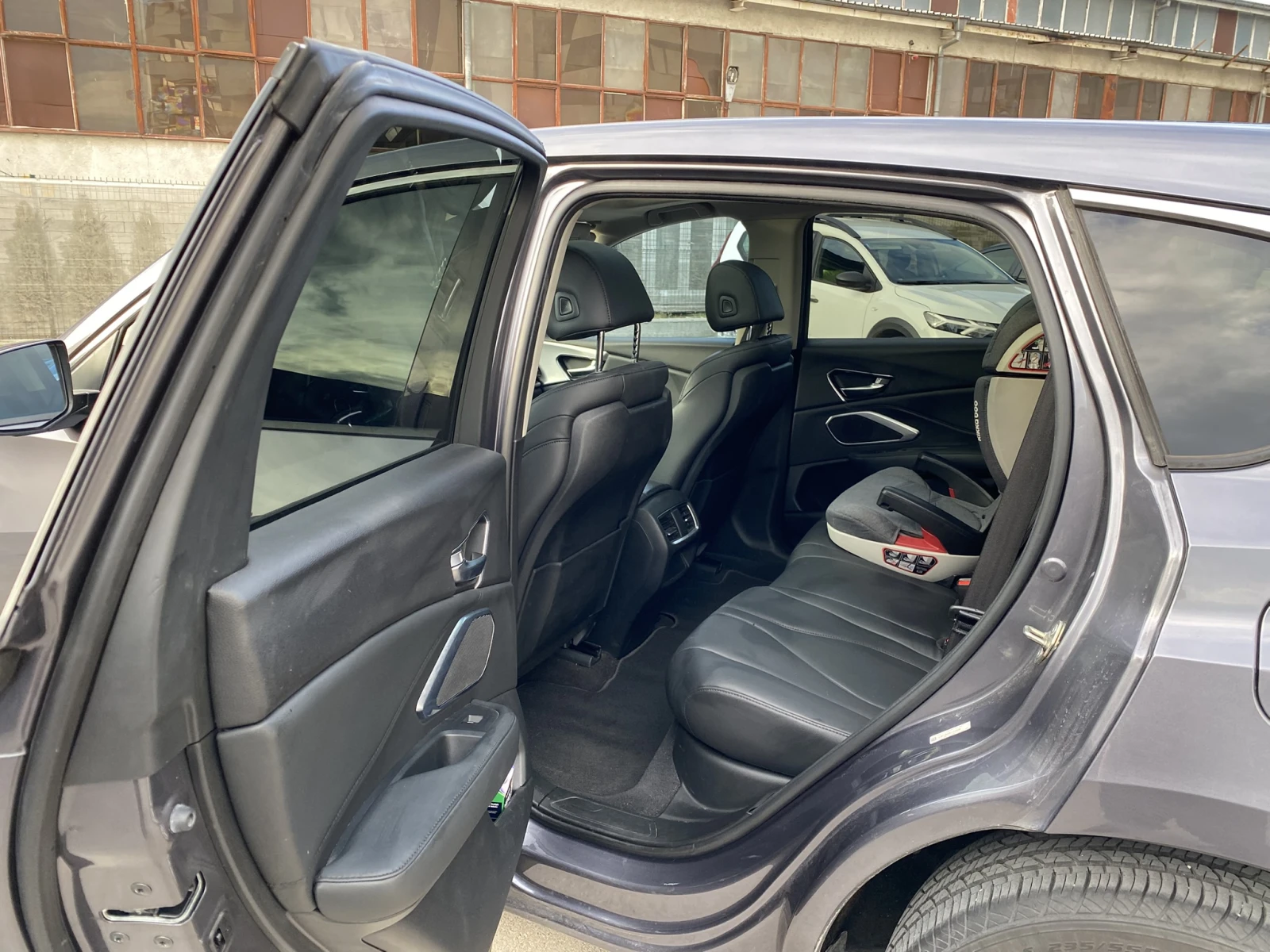 Acura Rdx 2.0Т, снимка 9 - Автомобили и джипове - 55887295