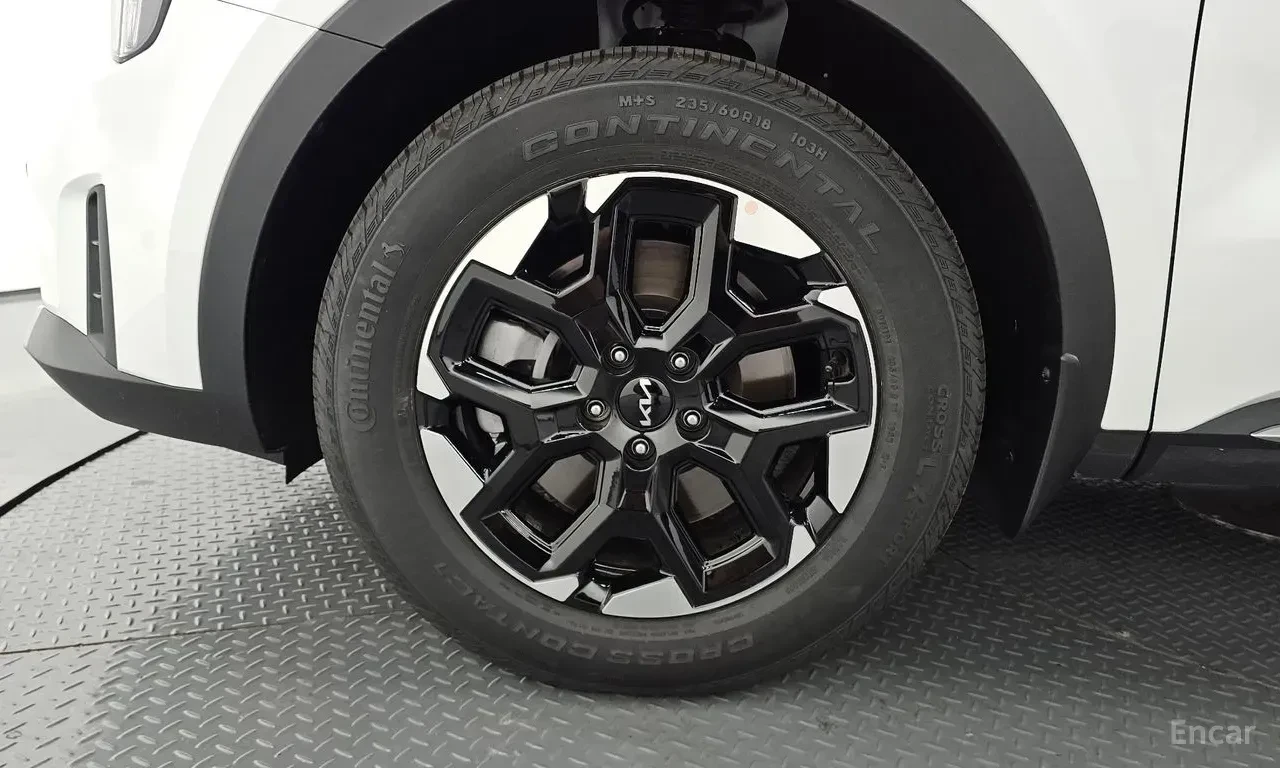 Kia Sorento 2.5T* PRESTIGE* ОБДУХВАНЕ* ДИСТРОНИК* LANE* ASSIST, снимка 5 - Автомобили и джипове - 56235452