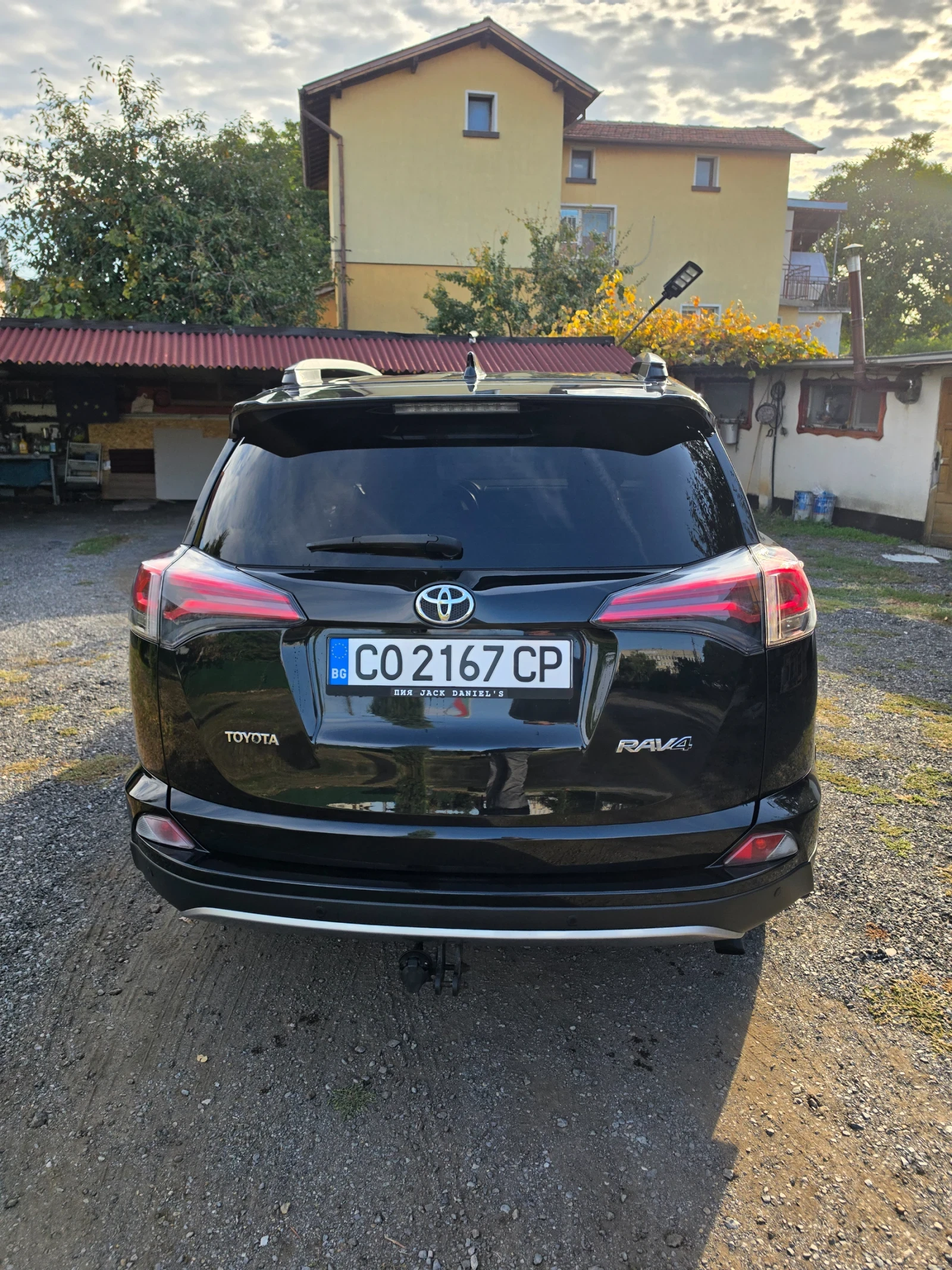 Toyota Rav4, снимка 6 - Автомобили и джипове - 56437610