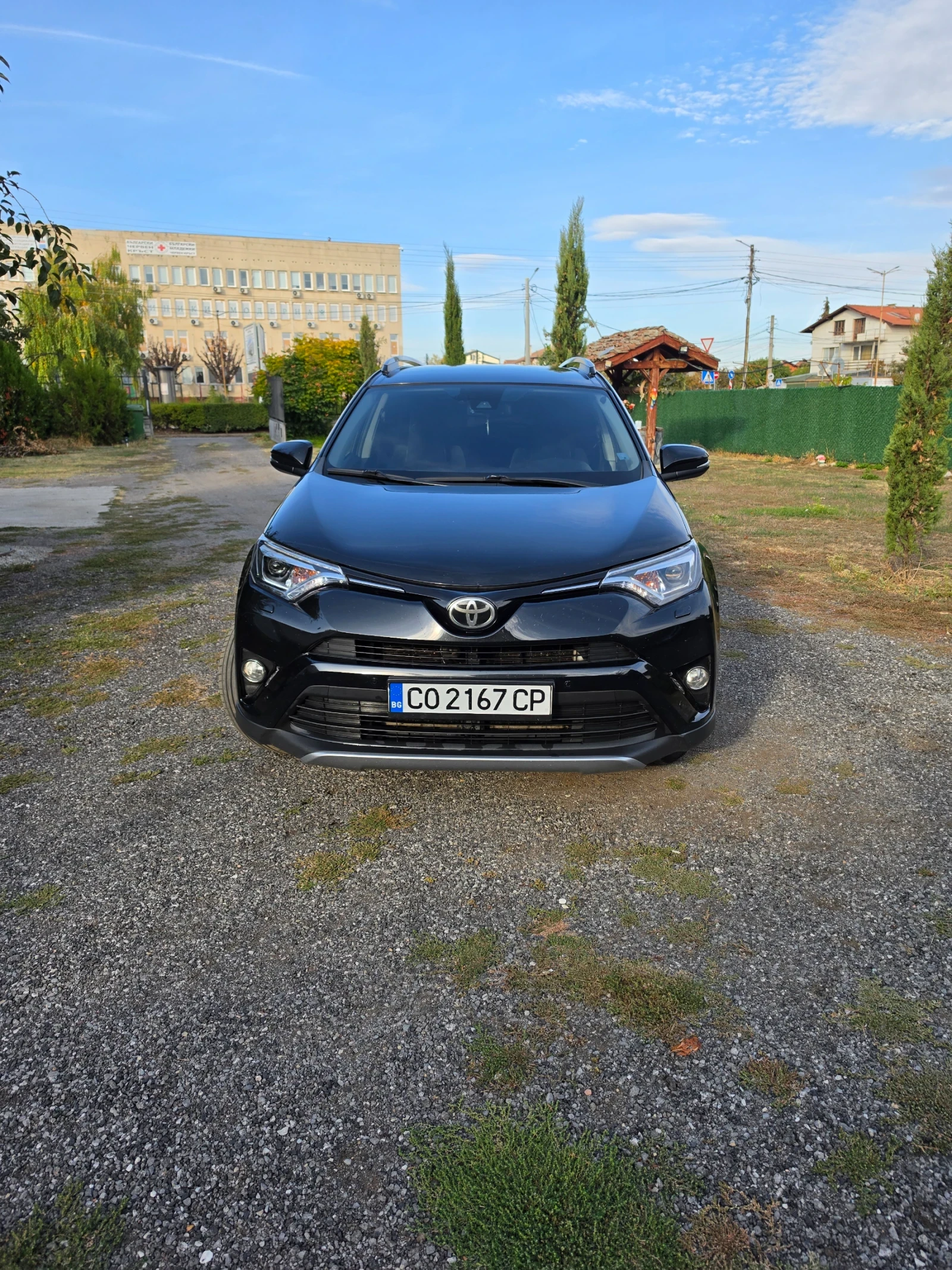 Toyota Rav4, снимка 2 - Автомобили и джипове - 56437610