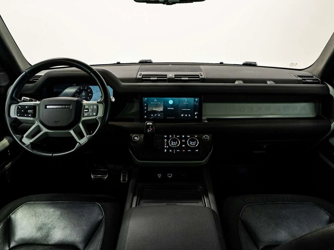 Land Rover Defender | Apple Carplay, Cooled Seats, Moonroof | Mobile.bg � ����������� 17
