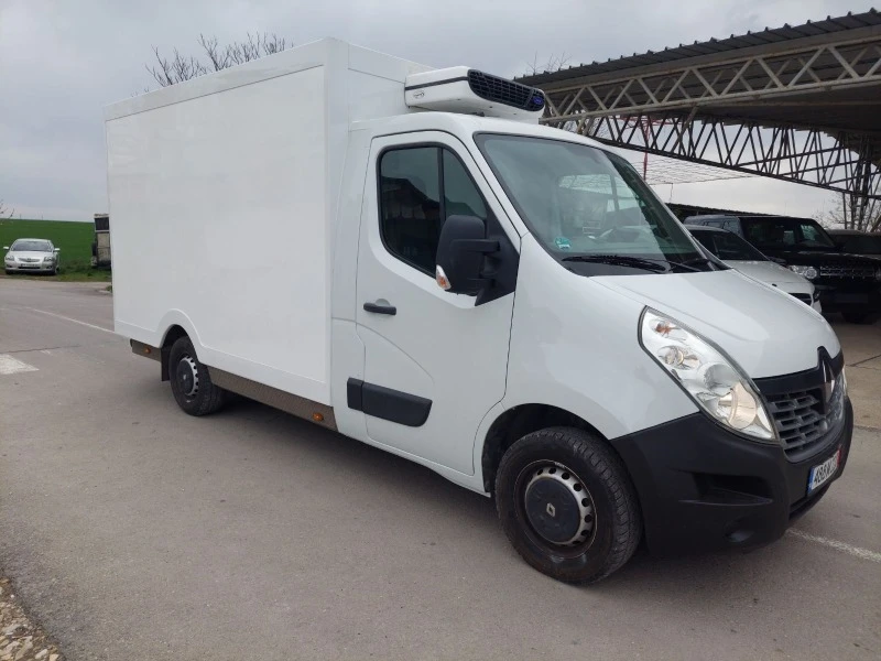 Renault Master 2.3 125кс. Хладилен, снимка 1 - Бусове и автобуси - 40155580