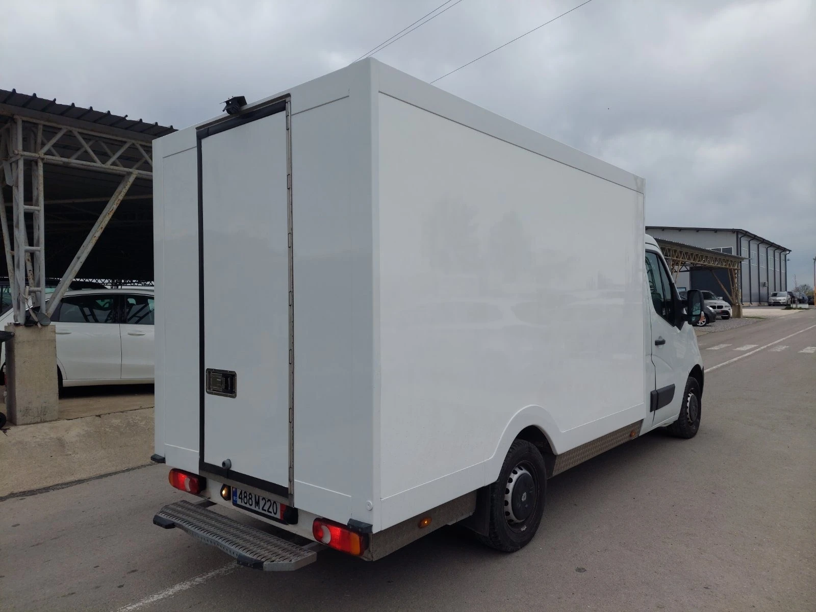 Renault Master 2.3 125кс. Хладилен - изображение 4