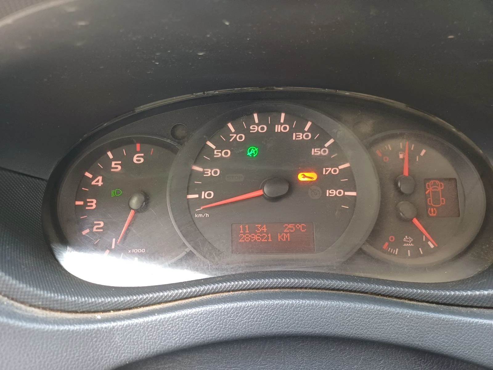 Renault Master 2.3 dci, снимка 10 - Бусове и автобуси - 54608677