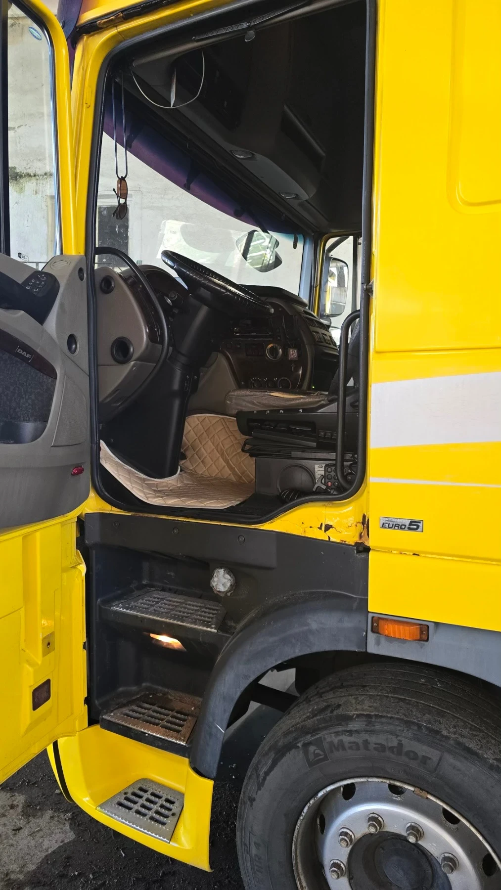 Daf XF 105, снимка 4 - Камиони - 55921683