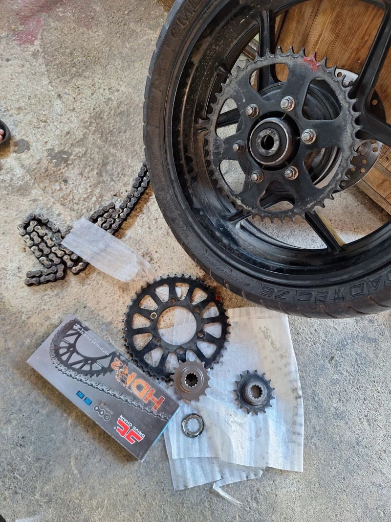 Kawasaki Z 750i, снимка 8 - Мотоциклети и мототехника - 52112528