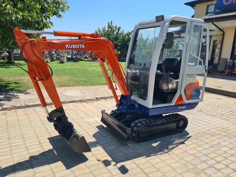 Багер Kubota 1.6 тон, снимка 1 - Индустриална техника - 46856558