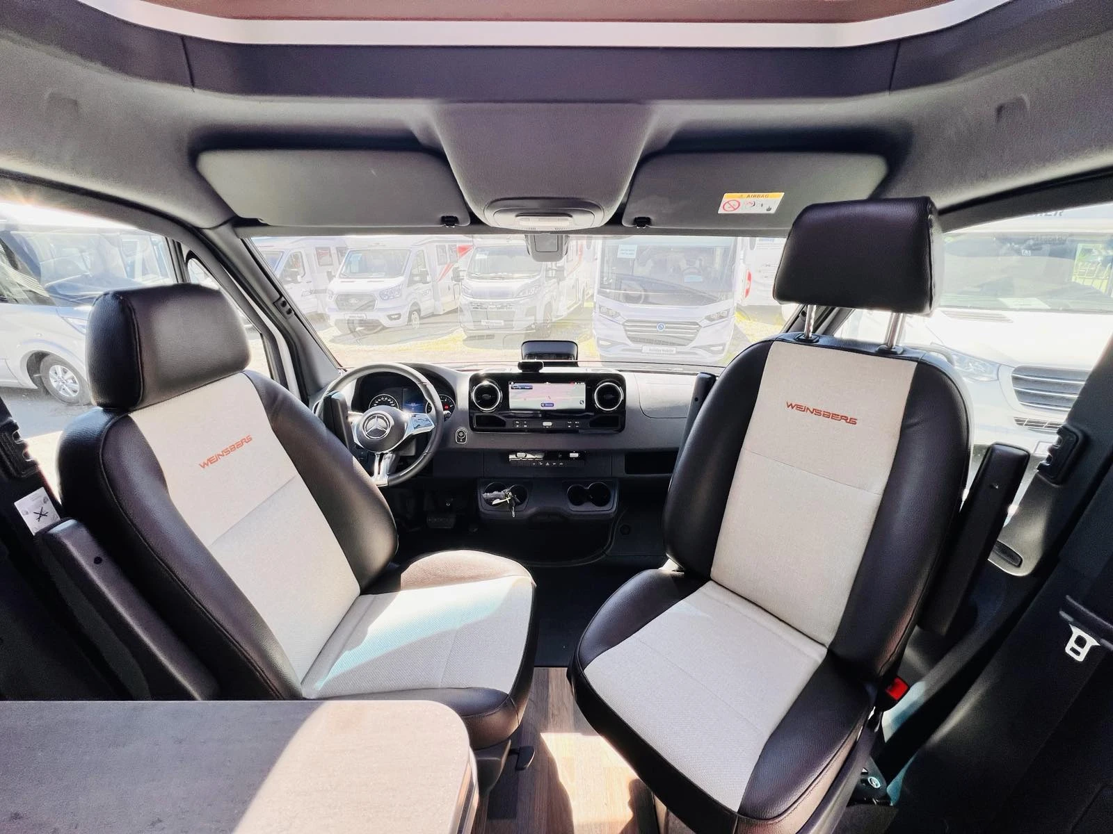 Кемпер Weinsberg Wave 640 Edition Солар Клима  , снимка 7 - Каравани и кемпери - 54260213